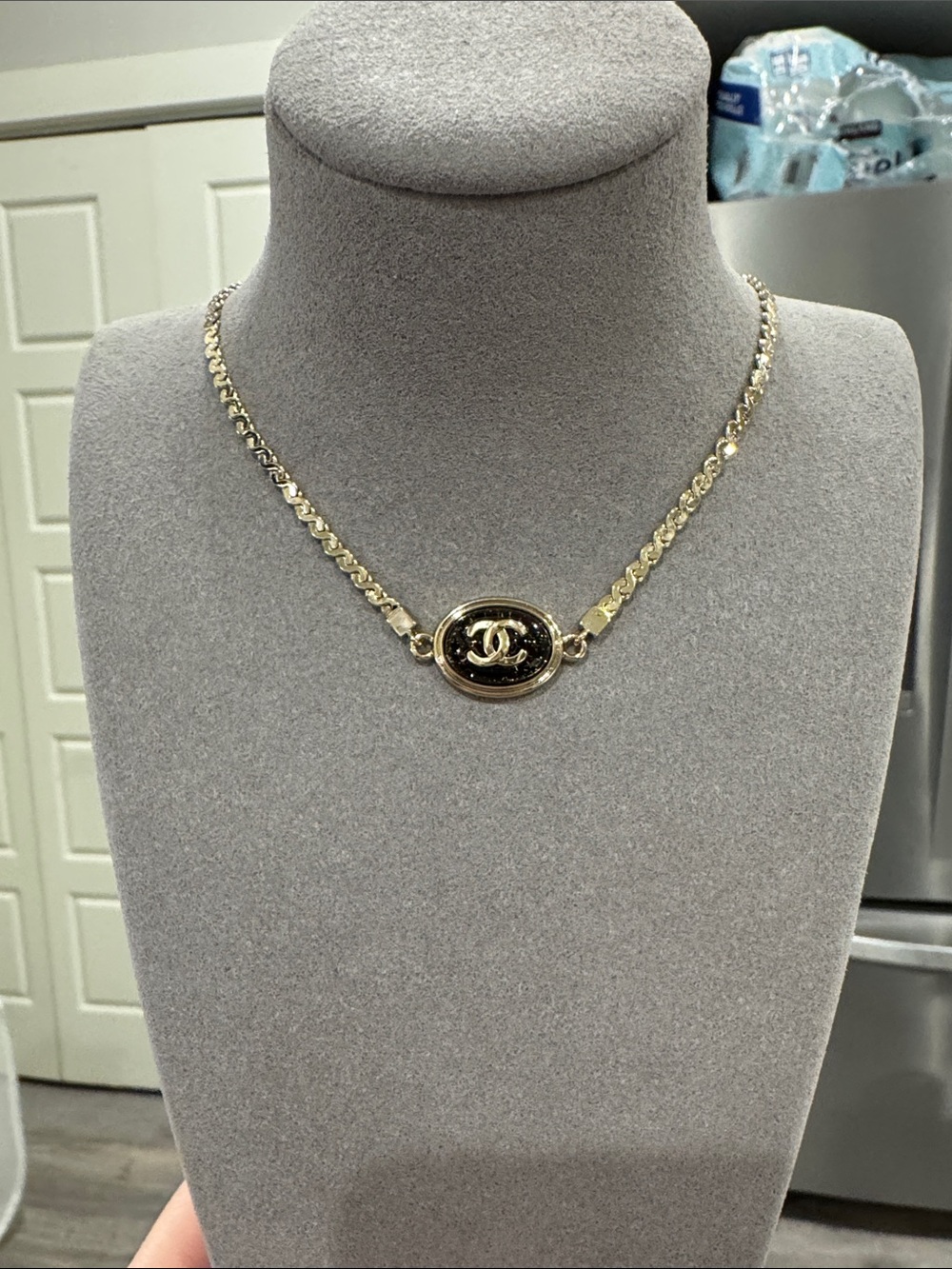 Dark Purple Glittery Resin Oval Medallion Necklace Beige Gold Tone